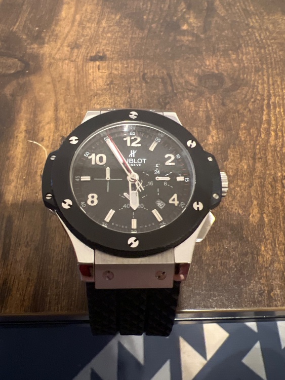 ウブロ ビックバン （高級時計）の商品画像 - 査定依頼日：2026年3月25日 - 最高査定価格：800,000円