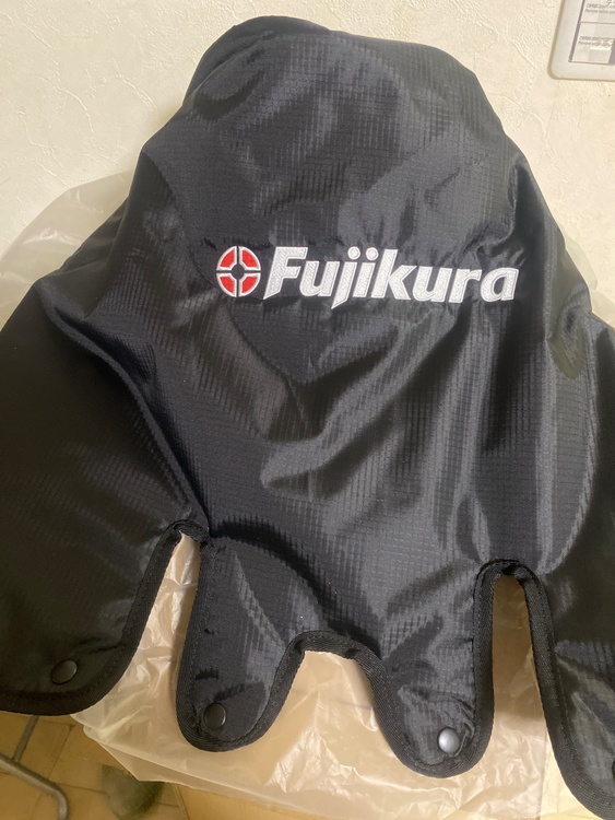 Fujikura スタンドキャディバッグ 24CB-Fujikura-STAND（ゴルフ用品）の商品画像 - 査定依頼日：2025年12月19日 - 最高査定価格：15,000円
