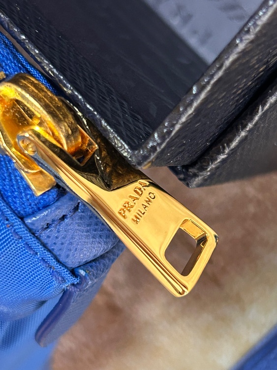 プラダ  （ブランドバッグ）の商品画像 - 査定依頼日：2026年2月4日 - 最高査定価格：22,000円