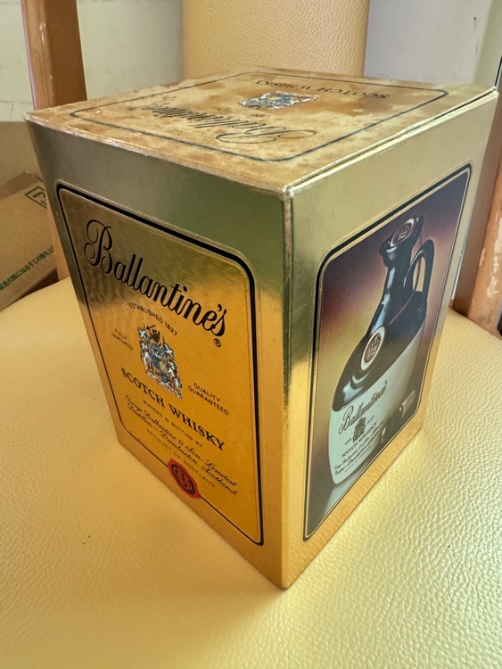 ウイスキー バランタイン （お酒）の商品画像 - 査定依頼日：2025年6月10日 - 最高査定価格：1,000円