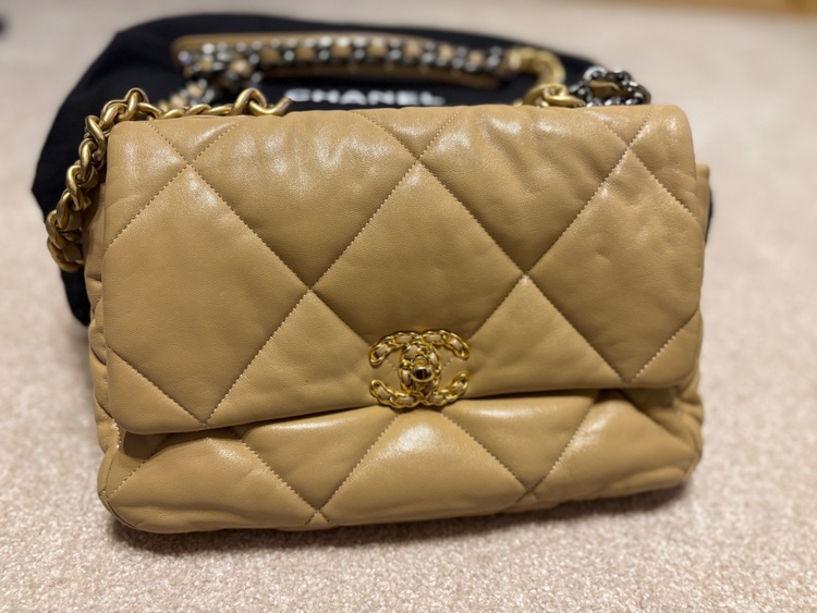 シャネル シャネル(その他) （ブランドバッグ）の商品画像 - 査定依頼日：2025年9月14日 - 最高査定価格：400,000円