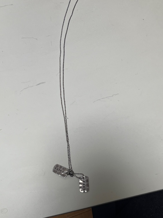 ポールスミス Paul Smith ネックレス メンズ ダブルタグ ペンダント （古着・ファッション）の商品画像 - 査定依頼日：2026年5月11日 - 最高査定価格：8,000円