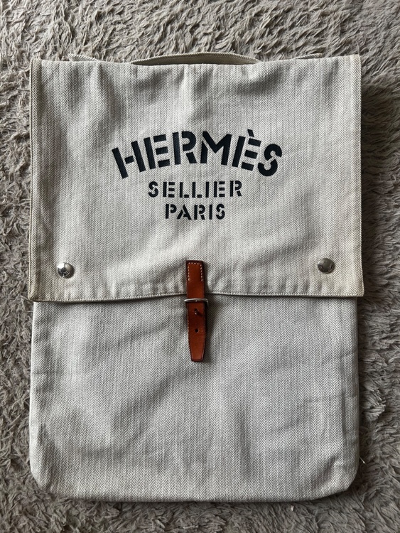 HERMES（エルメス）バギーバゲッジ　クラッチバッグ　ハンドバッグ（ブランドバッグ）の商品画像 - 査定依頼日：2026年9月23日 - 最高査定価格：100,000円