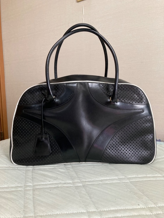 プラダ  （ブランドバッグ）の商品画像 - 査定依頼日：2025年9月29日 - 最高査定価格：22,000円