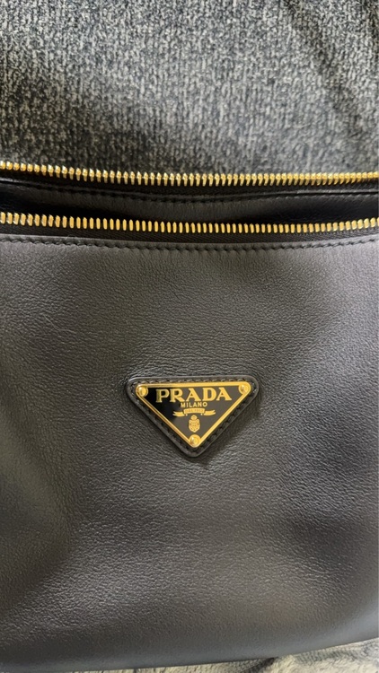 プラダ  （ブランドバッグ）の商品画像 - 査定依頼日：2025年11月11日 - 最高査定価格：220,000円