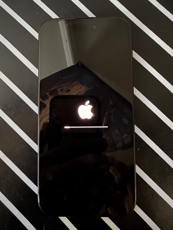 iPhone iPhone 16 128GB SIMフリー（スマホ）の商品画像 - 査定依頼日：2026年5月26日 - 最高査定価格：80,000円