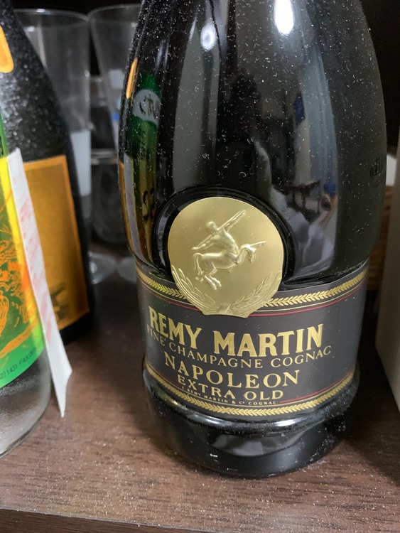 ブランデー レミーマルタン （お酒）の商品画像 - 査定依頼日：2025年6月13日 - 最高査定価格：3,000円