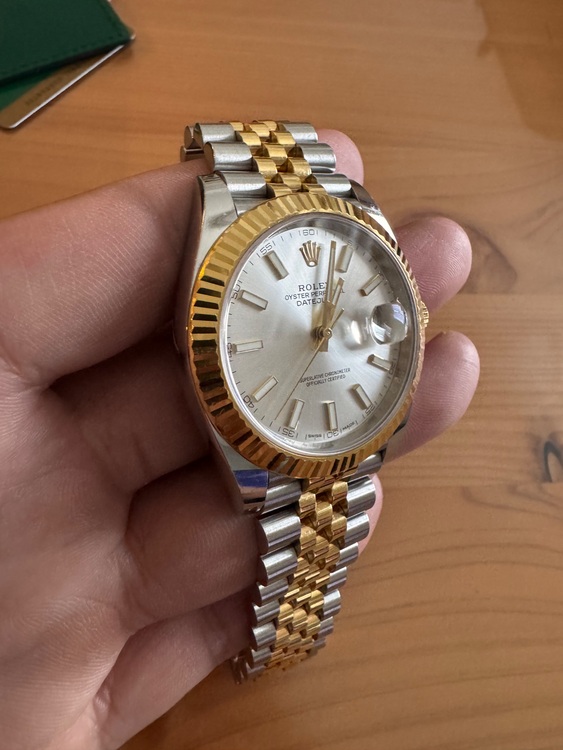 ロレックス デイトジャスト （高級時計）の商品画像 - 査定依頼日：2025年10月2日 - 最高査定価格：2,230,000円