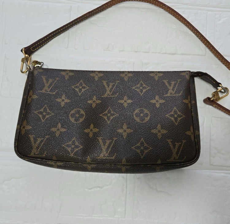 ルイヴィトン モノグラム （ブランドバッグ）の商品画像 - 査定依頼日：2025年8月30日 - 最高査定価格：55,000円