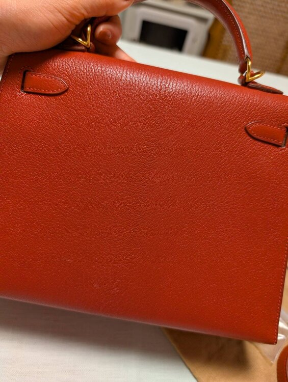 25cm（ブランドバッグ）の商品画像 - 査定依頼日：2025年4月26日 - 最高査定価格：1,300,000円