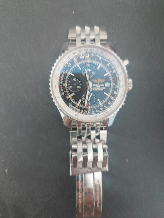 ブライトリング ナビタイマー 239499（高級時計）の商品画像 - 査定依頼日：2025年8月17日 - 最高査定価格：450,000円