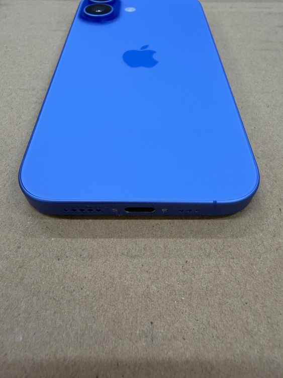 iPhone 16 128GB Softbank（スマホ）の商品画像 - 査定依頼日：2026年4月10日 - 最高査定価格：100,000円