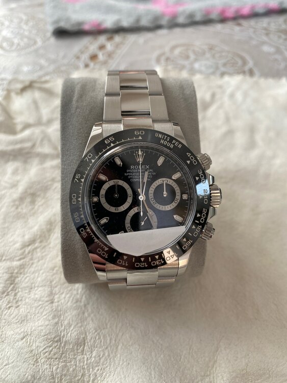 ロレックス デイトナ 126500L（高級時計）の商品画像 - 査定依頼日：2025年2月23日 - 最高査定価格：4,200,000円