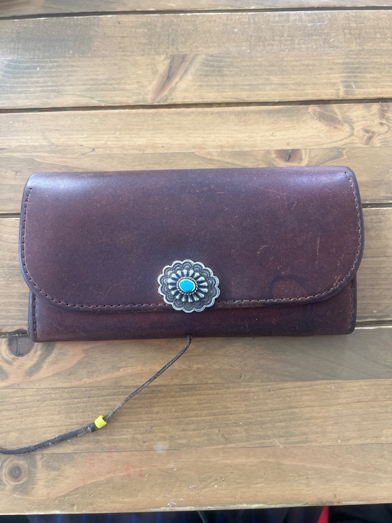 ウォレット（古着・ファッション）の商品画像 - 査定依頼日：2026年1月21日 - 最高査定価格：50,000円