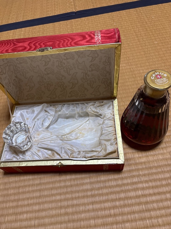 ブランデー カミュ （お酒）の商品画像 - 査定依頼日：2025年11月25日 - 最高査定価格：20,000円