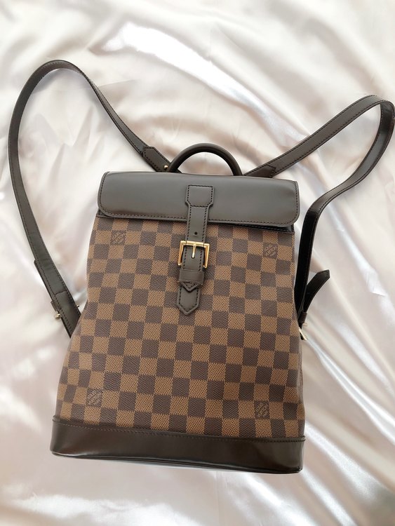 ソーホー（ブランドバッグ）の商品画像 - 査定依頼日：2022年8月26日 - 最高査定価格：95,000円