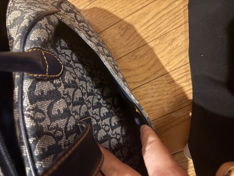 わからない（ブランドバッグ）の商品画像 - 査定依頼日：2026年1月15日 - 最高査定価格：50,000円