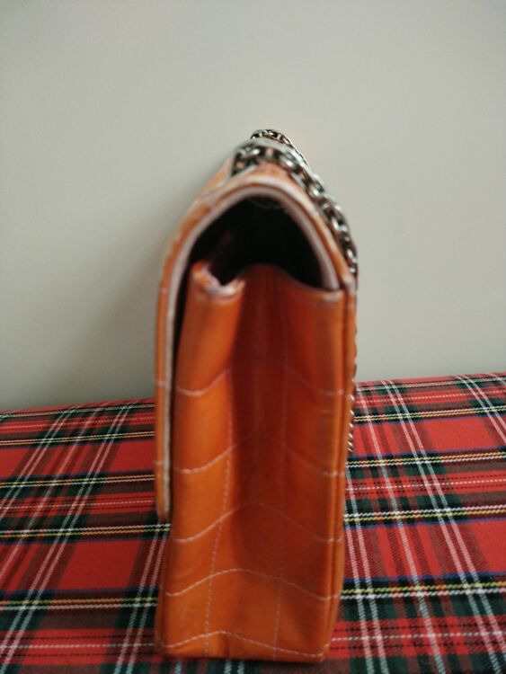 6060751（ブランドバッグ）の商品画像 - 査定依頼日：2025年7月28日 - 最高査定価格：80,000円