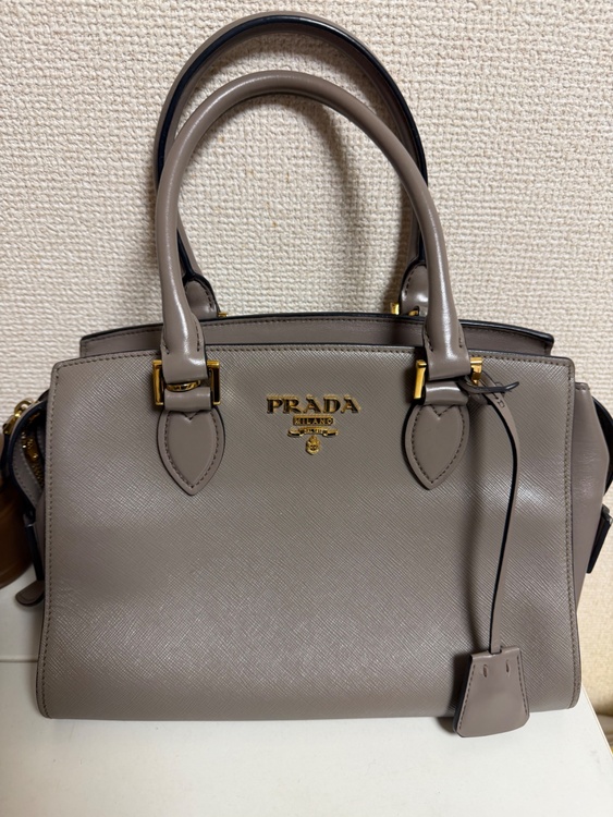 PRADA 1BA164（ブランドバッグ）の商品画像 - 査定依頼日：2026年9月7日 - 最高査定価格：50,000円
