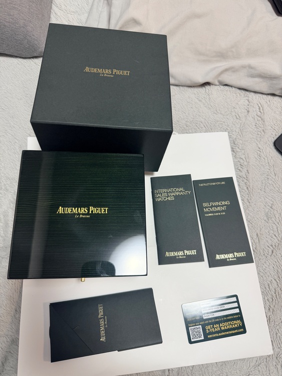 ロイヤルオーク（高級時計）の商品画像 - 査定依頼日：2025年11月22日 - 最高査定価格：5,100,000円