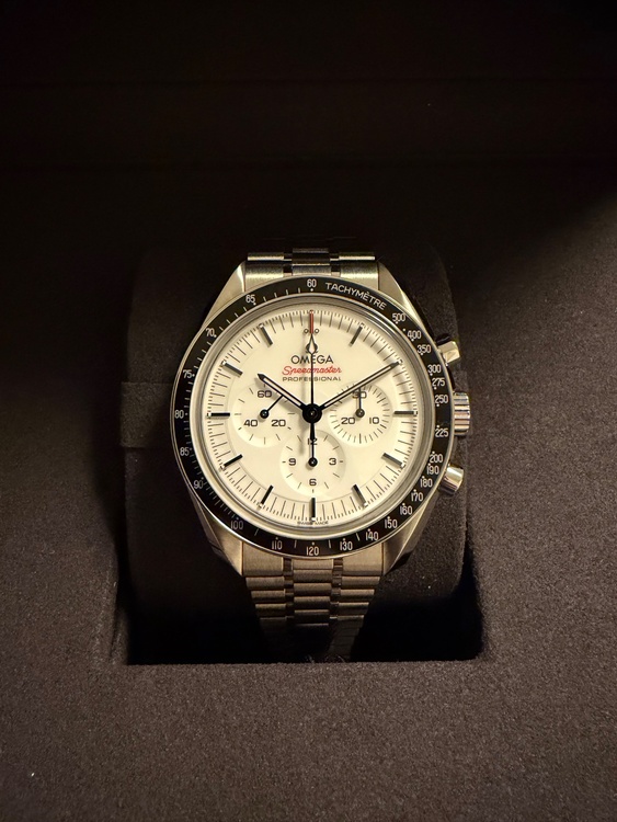 オメガ スピードマスター （高級時計）の商品画像 - 査定依頼日：2026年4月25日 - 最高査定価格：1,150,000円