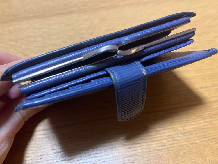 ルイヴィトン　二つ折りがま口（ブランド財布・小物）の商品画像 - 査定依頼日：2022年10月3日 - 最高査定価格：7,000円