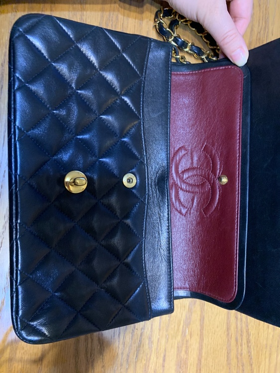 マトラッセ23（ブランドバッグ）の商品画像 - 査定依頼日：2026年3月31日 - 最高査定価格：700,000円