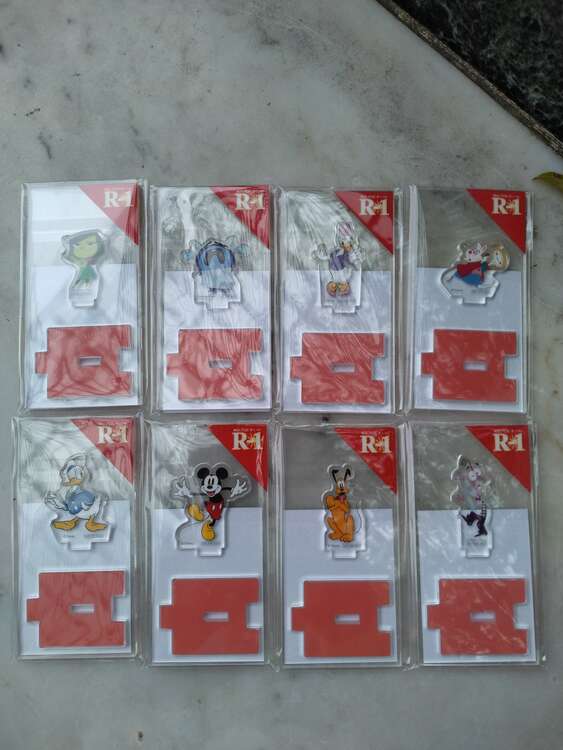 ディズニーアクリルスタンド（その他のおもちゃ）の商品画像 - 査定依頼日：2025年4月20日 - 最高査定価格：100円