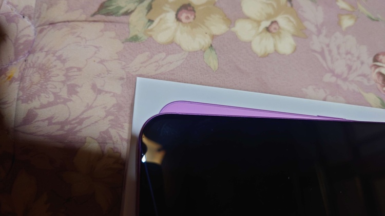 iPhone iPhone 16 256GB docomo（スマホ）の商品画像 - 査定依頼日：2026年6月19日 - 最高査定価格：77,000円