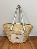 その他 コーチ （ブランドバッグ）の商品画像 - 査定依頼日：2025年12月16日 - 最高査定価格：4,000円