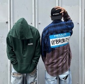 ブリーチシャツ（古着・ファッション）の商品画像 - 査定依頼日：2026年6月6日 - 最高査定価格：100,000円