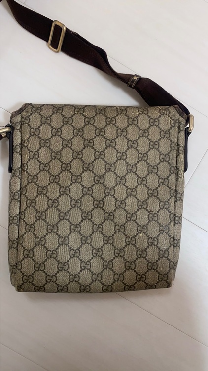 GUCCI（ブランドバッグ）の商品画像 - 査定依頼日：2026年4月21日 - 最高査定価格：10,000円
