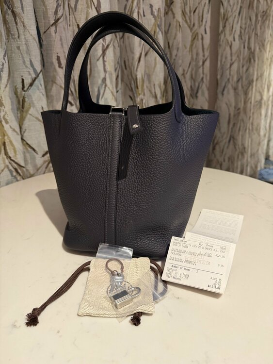 ピコタン ロック 22 MM /PICOTIN LOCK 22 CLEMENCE（ブランドバッグ）の商品画像 - 査定依頼日：2026年3月11日 - 最高査定価格：630,000円