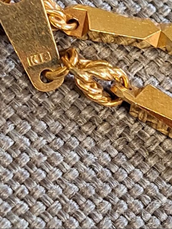 k18 ネックレス　20g（金・貴金属）の商品画像 - 査定依頼日：2023年7月5日 - 最高査定価格：138,000円