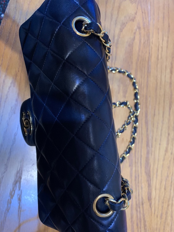 マトラッセ23（ブランドバッグ）の商品画像 - 査定依頼日：2026年3月31日 - 最高査定価格：700,000円