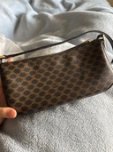 セリーヌ  （ブランドバッグ）の商品画像 - 査定依頼日：2025年12月30日 - 最高査定価格：20,000円