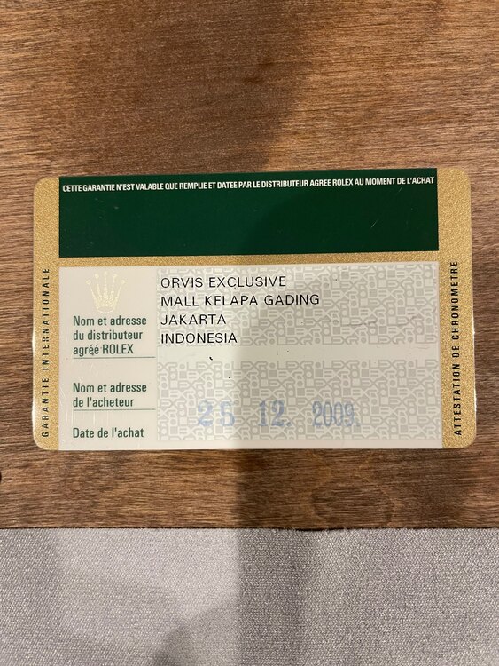 ロレックス サブマリーナー 14060（高級時計）の商品画像 - 査定依頼日：2025年1月29日 - 最高査定価格：1,350,000円