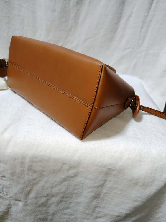 バイザウェイ ミディアム（ブランドバッグ）の商品画像 - 査定依頼日：2026年9月29日 - 最高査定価格：80,000円