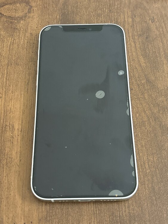 iPhone 12 128GB docomo（スマホ）の商品画像 - 査定依頼日：2025年4月5日 - 最高査定価格：20,000円