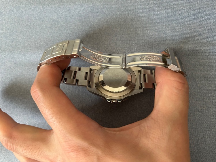 ロレックス エクスプローラー 1657（高級時計）の商品画像 - 査定依頼日：2025年6月28日 - 最高査定価格：1,100,000円