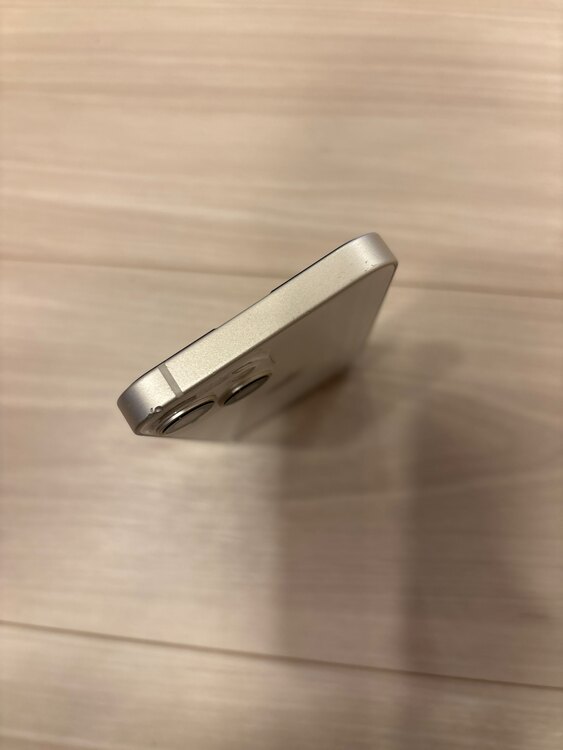 iPhone 13mini （スマホ）の商品画像 - 査定依頼日：2025年1月5日 - 最高査定価格：40,000円