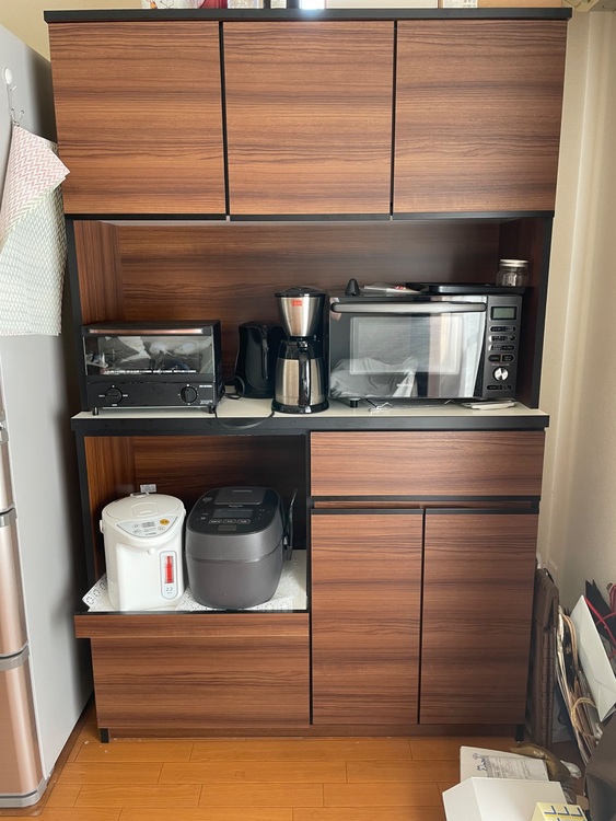 大川家具食器棚（家具・寝具）の商品画像 - 査定依頼日：2025年10月7日 - 最高査定価格：500円