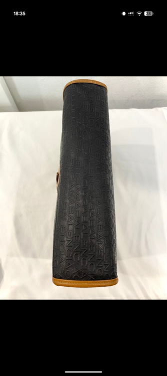 クラッチバック（ブランドバッグ）の商品画像 - 査定依頼日：2026年3月16日 - 最高査定価格：12,000円