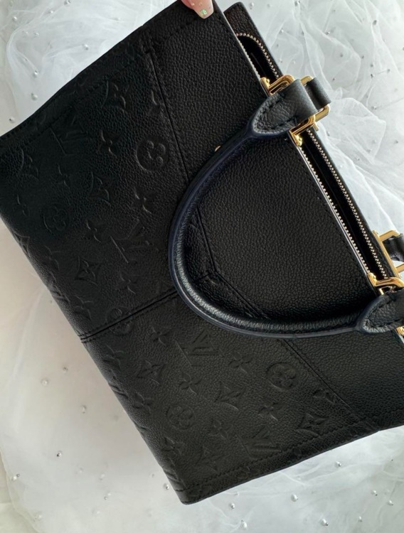 ルイヴィトン モノグラム （ブランドバッグ）の商品画像 - 査定依頼日：2025年6月3日 - 最高査定価格：200,000円