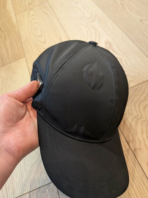 プラダ  （ブランドバッグ）の商品画像 - 査定依頼日：2026年4月7日 - 最高査定価格：40,000円