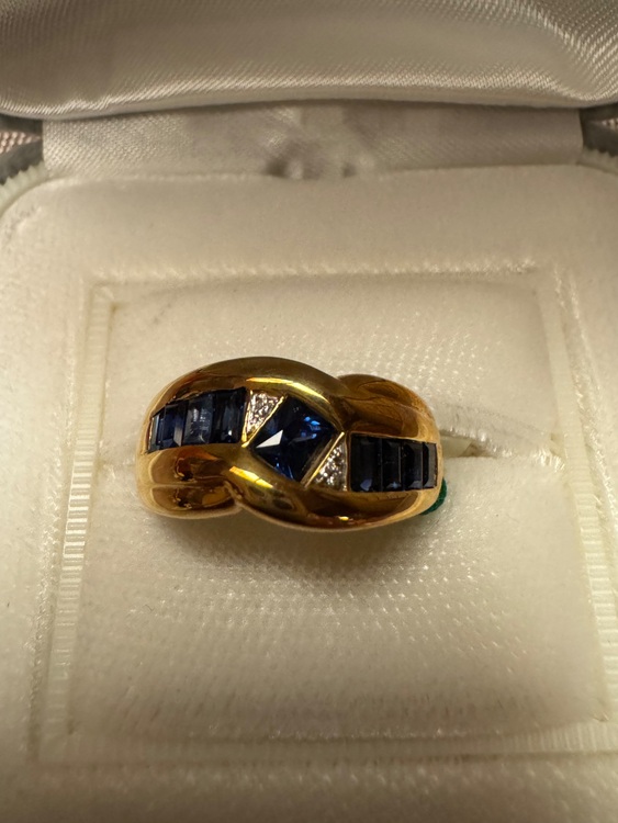 サファイヤ・ゴールド、デザインリング（宝石）の商品画像 - 査定依頼日：2025年9月17日 - 最高査定価格：140,000円