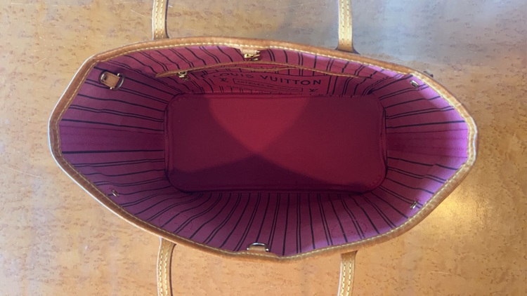 ルイヴィトン モノグラム （ブランドバッグ）の商品画像 - 査定依頼日：2025年11月23日 - 最高査定価格：130,000円