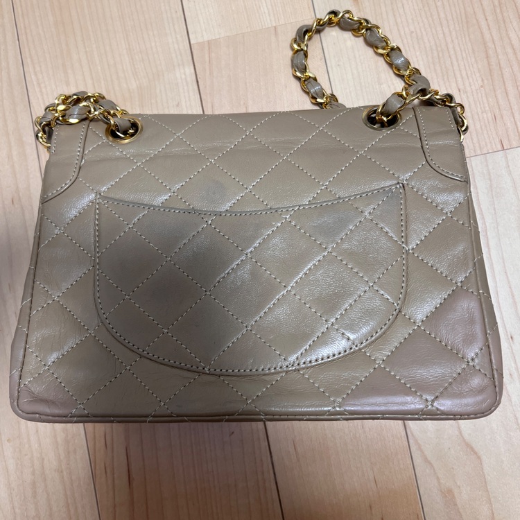 パリ限定　ベージュ（ブランドバッグ）の商品画像 - 査定依頼日：2025年8月29日 - 最高査定価格：250,000円