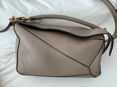 LOEWE パズルエッジ バッグ スモール（ソフトグレインカーフ）（ブランドバッグ）の商品画像 - 査定依頼日：2026年8月19日 - 最高査定価格：160,000円