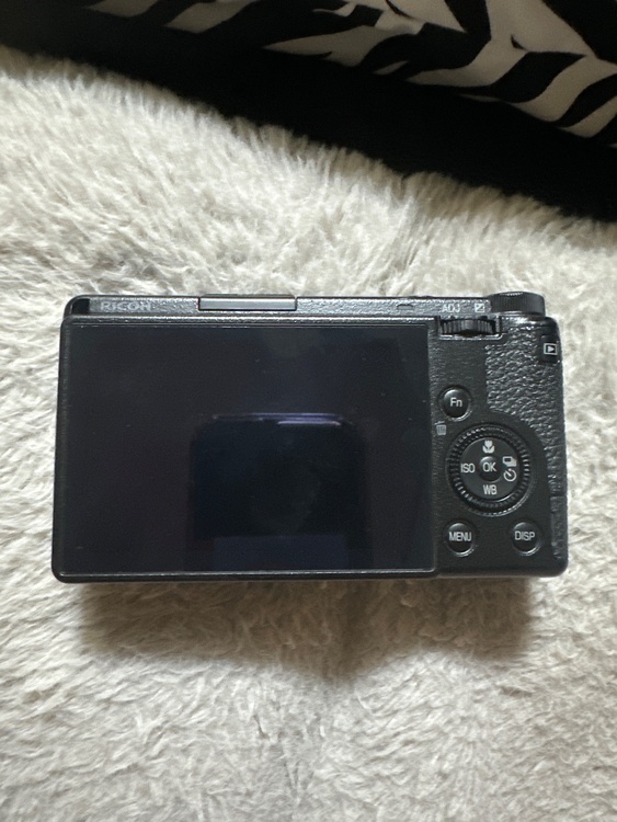 Ricoh Câmera digital GR IIIx（カメラ）の商品画像 - 査定依頼日：2026年7月28日 - 最高査定価格：125,100円